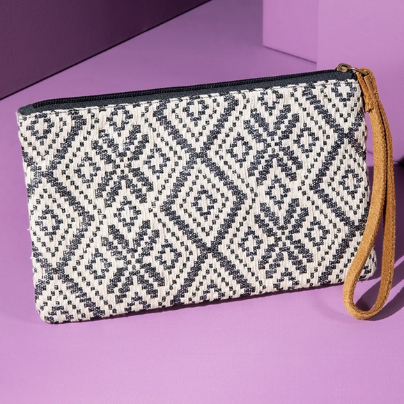 Handmade Hand Beaded Wristlet Clutch - Ethnic Inspired Motive - Gold Seed Beeds - Picture 3 of 11